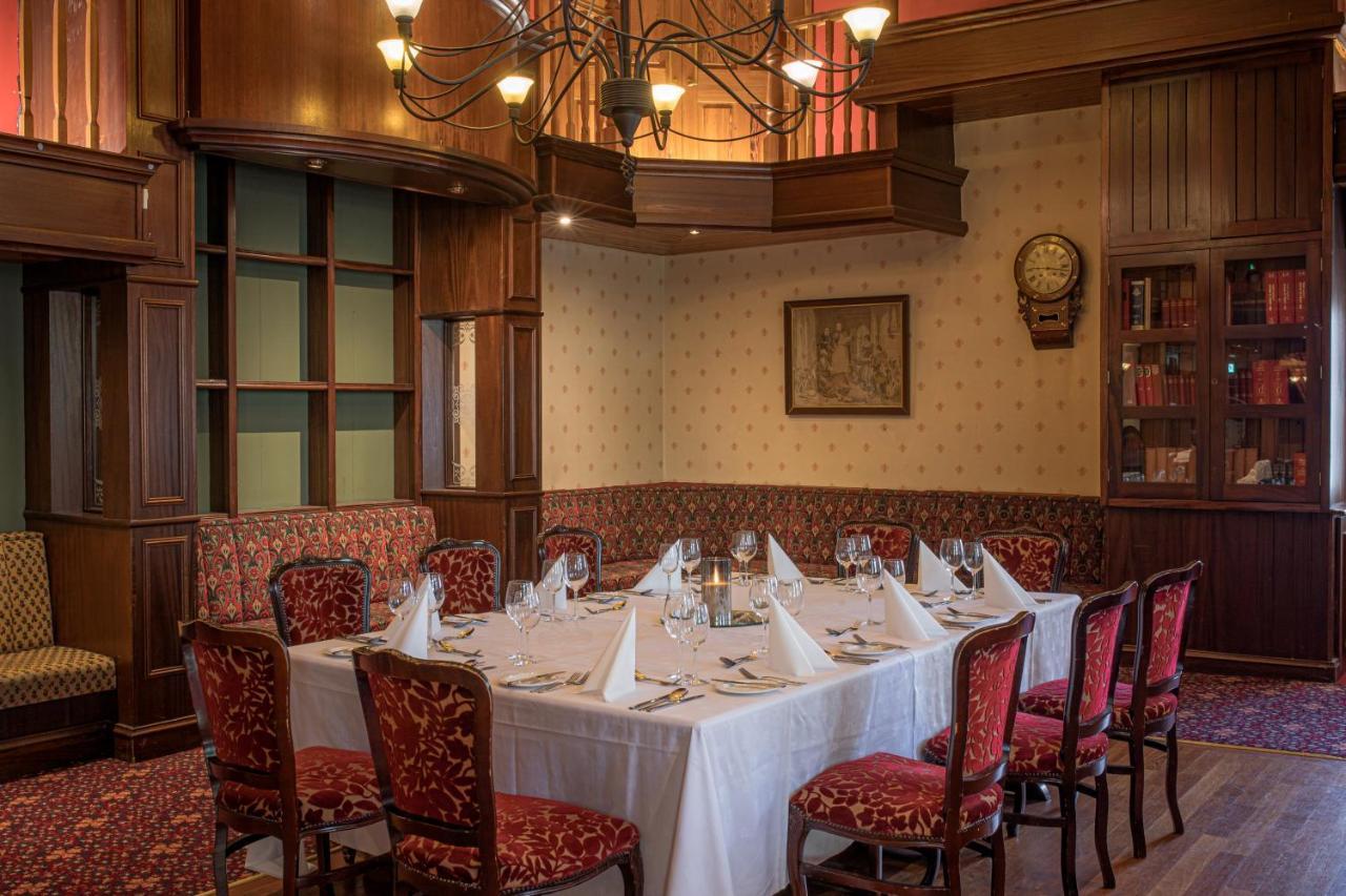 Kee'S Hotel Stranorlar Екстер'єр фото